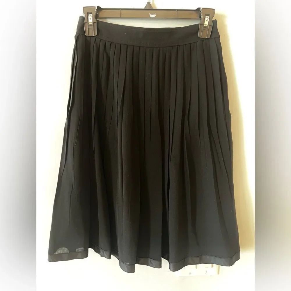 Burberry London Pleated Black Skirt - Size 36